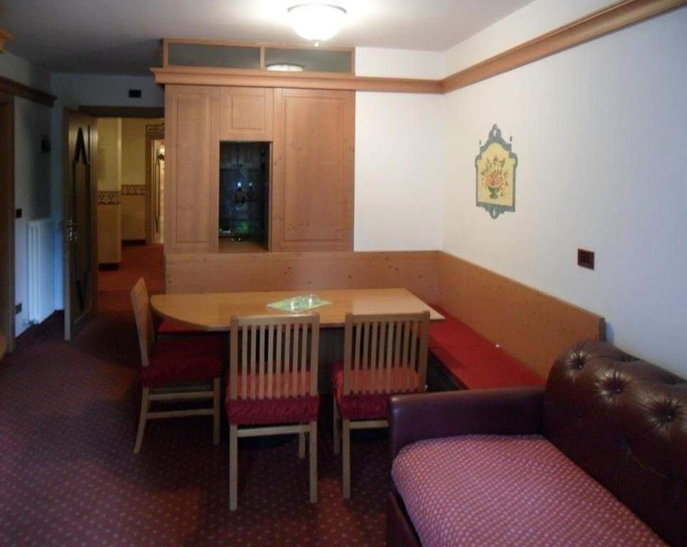 Residence Orsa Maggiore Madonna Exterior foto