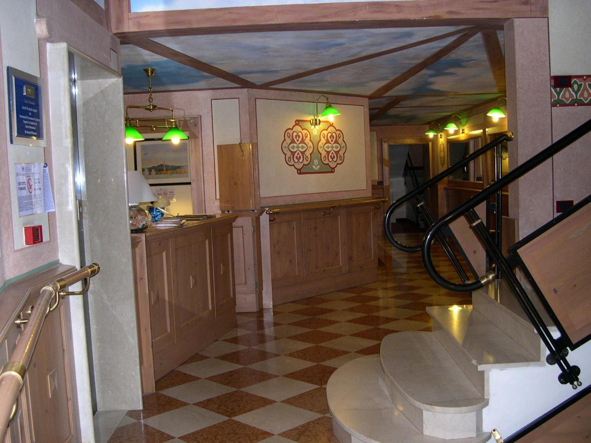 Residence Orsa Maggiore Madonna Exterior foto