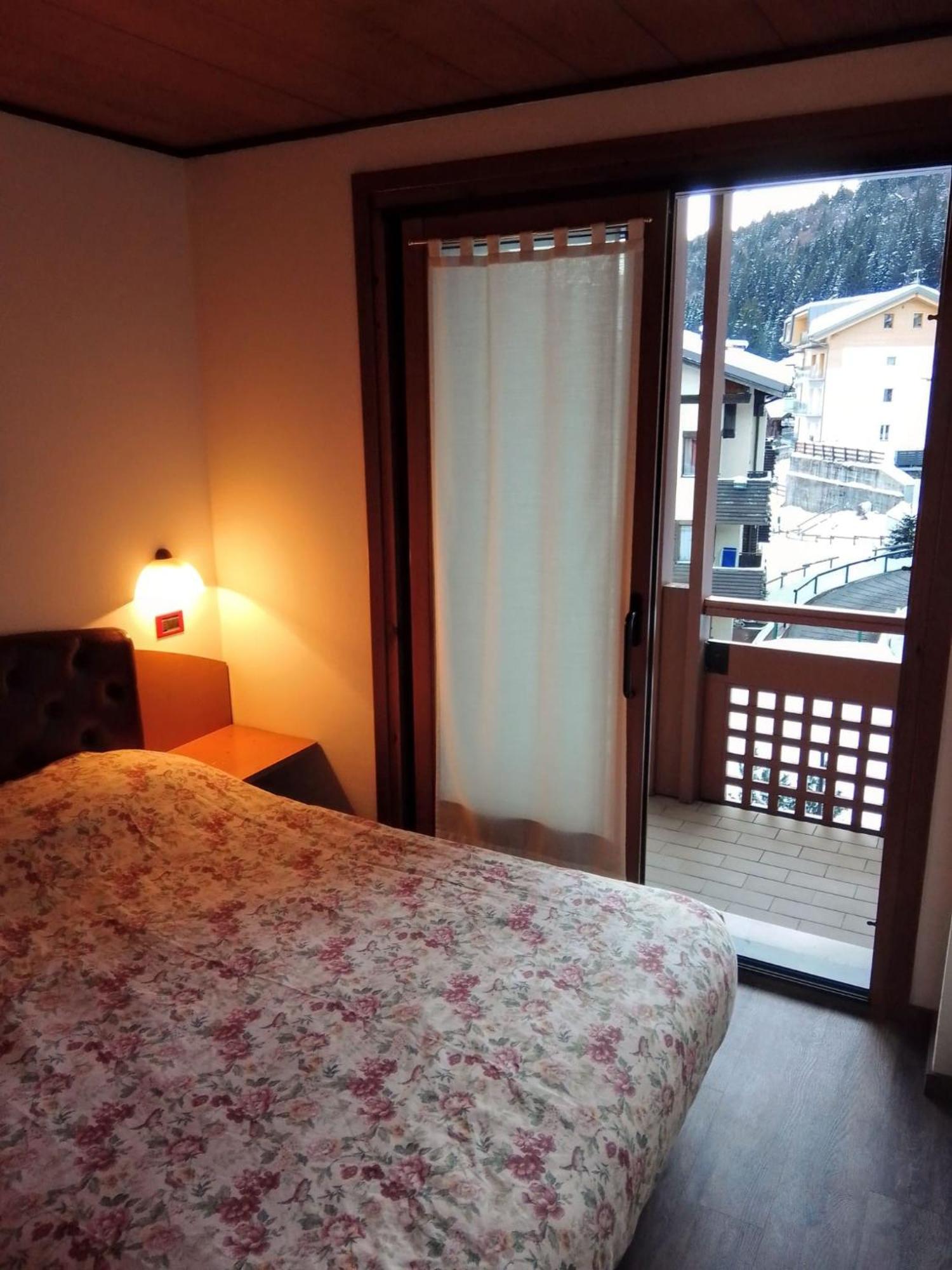 Residence Orsa Maggiore Madonna Zimmer foto